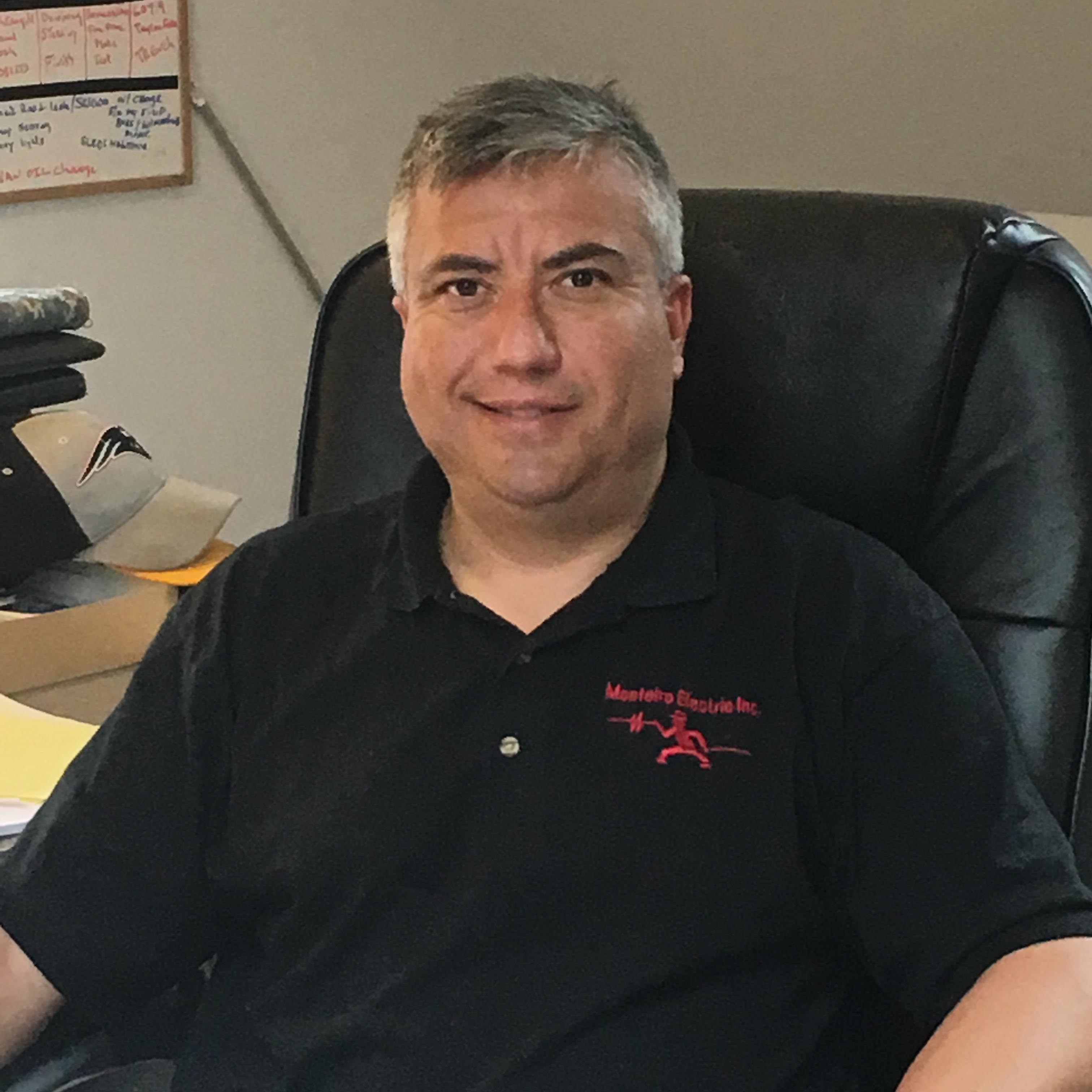 Dennis Monteiro